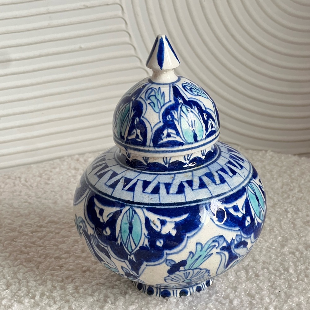 Vintage 1993 Made in Turkey Ceramic Jar 🫙